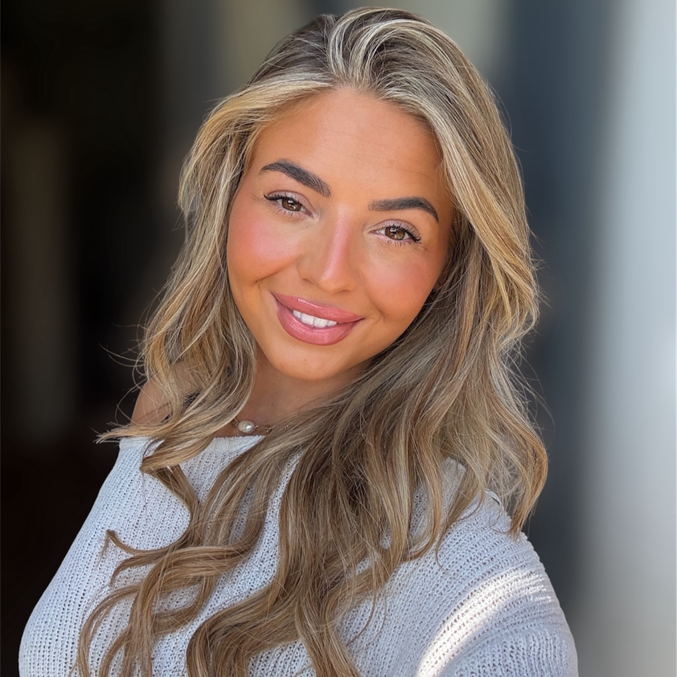 Tayla Jones logo